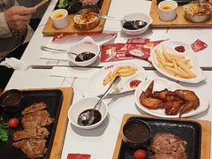 -豪享来(我格广场店)