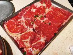 -蚂蚁洞·烤肉大营地(上海静安大悦城店)