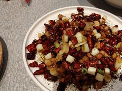 -有红鸡毛店·川菜(建设路店)