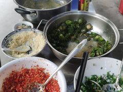 自取酱料-章记正宗南岗鱼蛋火锅