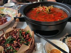 -盐枭肴·川味自贡菜(南强街店)