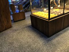 面包甜点陈列柜-LELECHA乐乐茶(上海五角场万达广场店)