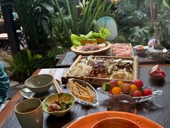 -菌自由丨野生菌火锅特色庭院餐厅(丽江古城店)