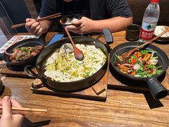 -啫两手·啫啫煲·小饭堂(龙城万科里店)