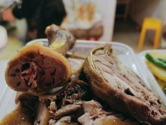 -滋味现捞(华融现代城店)