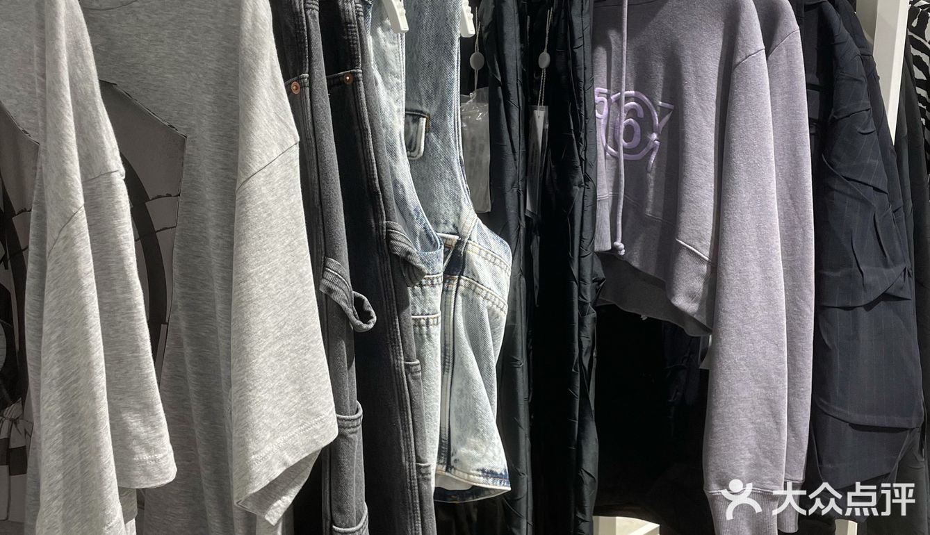 超大货仓式买手店｜自助式购物，超多设计师品牌