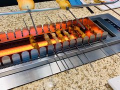 现穿羊肉串-丰茂烤串(六里桥店)