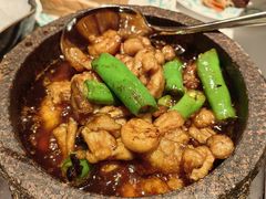 招牌石锅杭椒牛蛙-桂满陇·海市蜃楼·黑金(国金店)