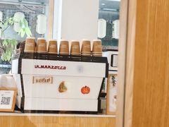-Cafe on warm(丹霞店)