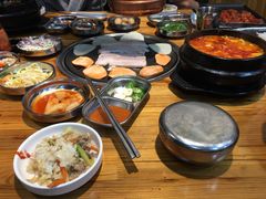 -韩国明洞碳烤肉(常平店)