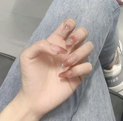 -IDO美甲美睫