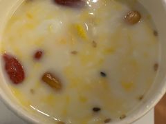 -清真老马家国华牛奶鸡蛋醪糟(正宁路店)