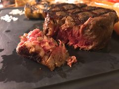 -恰餐厅及酒吧 CHAR Bar & Grill (北京丽都皇冠假日店)