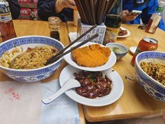 -沪西老弄堂面馆(定西路店)