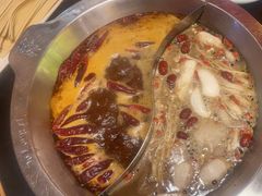 -大龙辣火锅·龙虾·烧烤(湖滨新天地店)