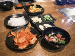 -肉甲韩国木炭烤肉(新壹街1店)