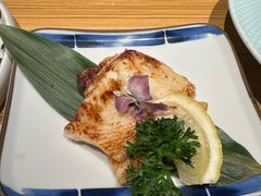 -花和海鲜自助(梅江店)