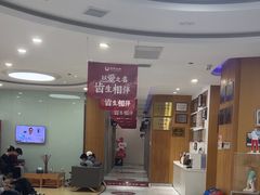 -雅悦齿科(顾村公园店)