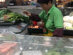 -地利生鲜(万科明天广场店)