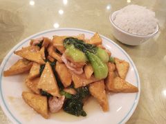 -鹤乡东北菜(崮山路店)