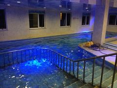 别墅泳池-金隅凤山酒店