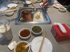 -海底捞火锅(杭州滨江九宜城店)