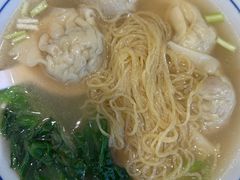 -彩虹站·香港烧腊茶餐厅