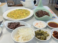 -陆记鹅庄·潮汕菜·狮头鹅(大仟里店)