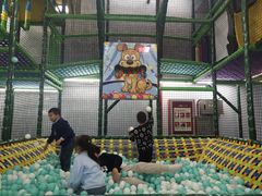 -蒙特利亲子乐园