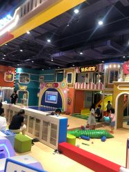 -LuckyStar幸运星家庭娱乐中心(东莞国贸店)