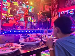 -Famous肥猫墨西哥音乐餐吧(五棵松华熙LIVE店)