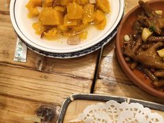 -霄汉牛三鲜湖北砂锅菜(万松园2店)