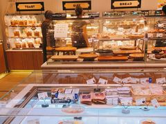 -巴黎贝甜(华堂新辰汇店)