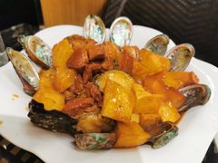 鲍鱼烧肉炖土豆-双海酒店·海鲜家常菜(南戴河店)