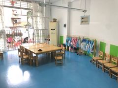 -稚己宝宝托育园稚艺家(融晟红郡店)