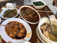 -月圆霖特色农家乐