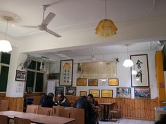 大堂-清真盛志望麻酱酿皮·非遗老字号