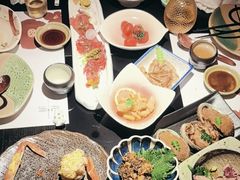 -花潮料理艺食馆(成都万象城店)