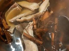 砂仁猪肚汤-张家卫·阳江菜·小海鲜(肥婆湾桥店)