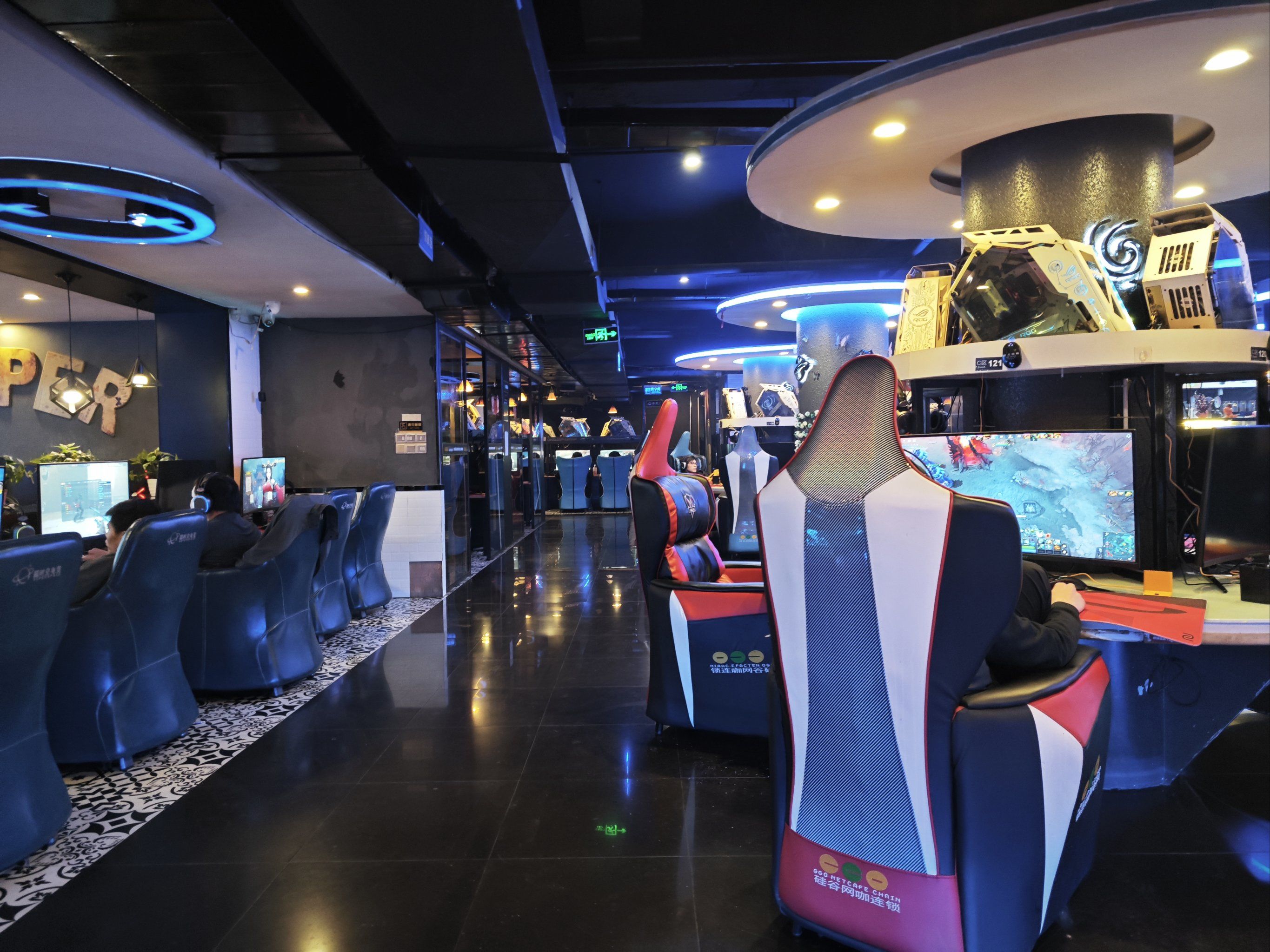 家人们,一定要来这家网鱼网咖!环境超棒