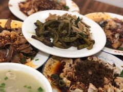 素菜拼盘-温记府廟豆汤饭·始于1955年(海椒店)