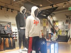-NIKE品牌体验店(北京蓝色港湾店)