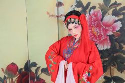-盘子女人坊古装写真摄影(南京总店)