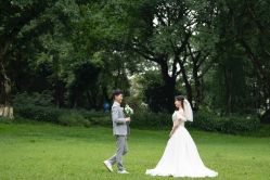 -黑马婚纱摄影