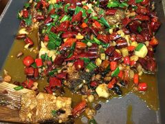 -有红鸡毛店·川菜(建设路店)