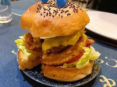 -又见马甲M8融合西餐厅(厦门体育中心店)