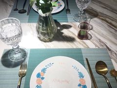 -蜜桃花开·中西融合菜E&W(南长街店)