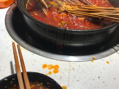-钢管厂五区小郡肝串串香(奥克斯广场锦城万达店)