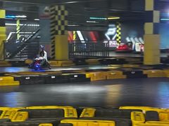 -极限PLAY运动娱乐新世界·团建派对表演休闲馆·室内高空游乐园