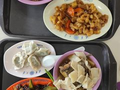 菠萝咕咾肉-清华大学-观畴园餐厅